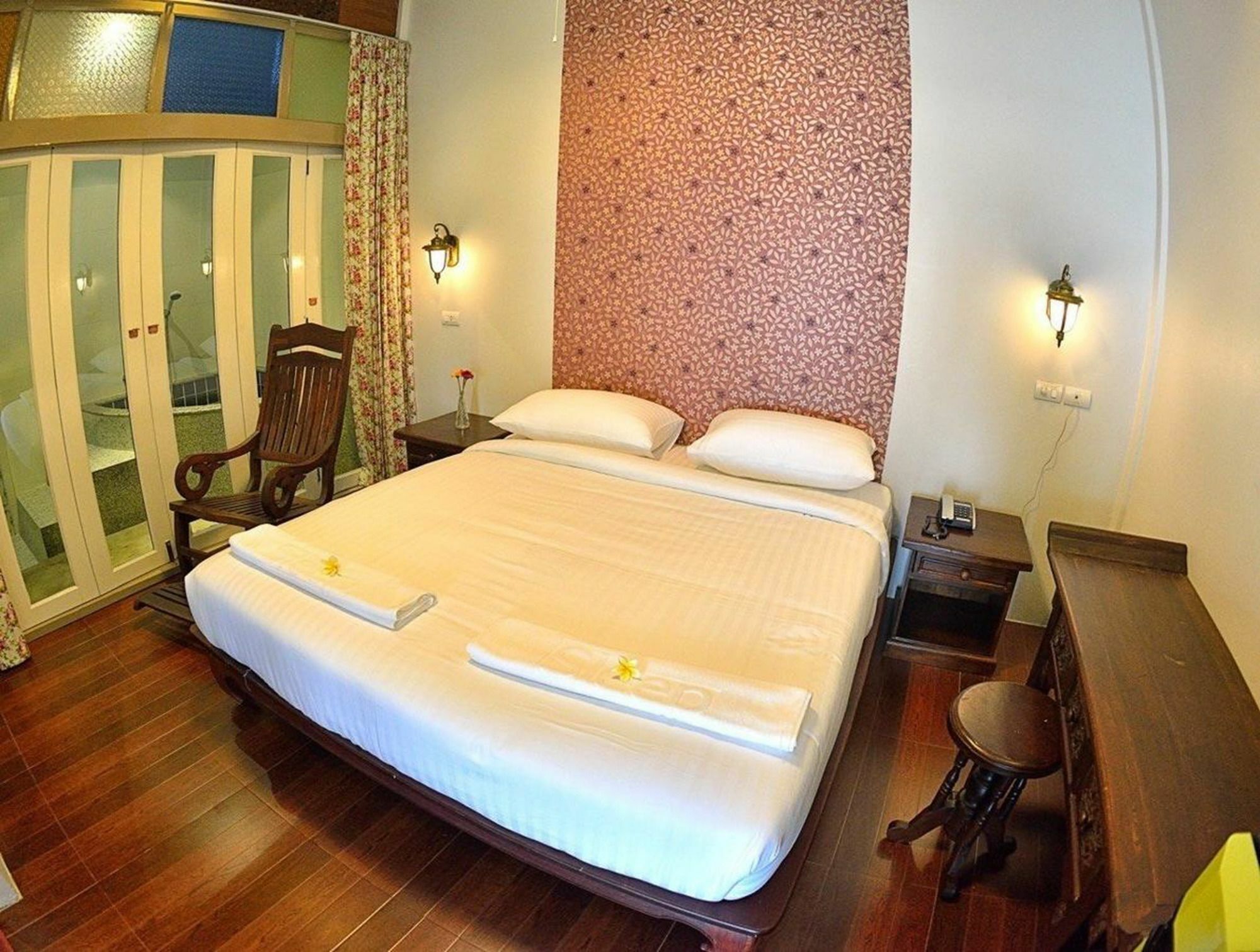 Sleep Station Hotell Surat Thani Eksteriør bilde